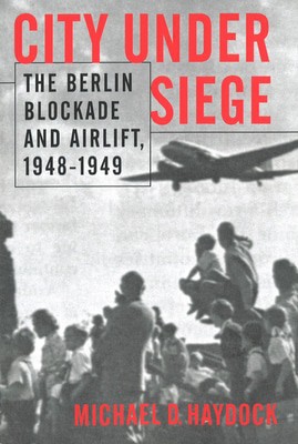 9781574882643.jpg