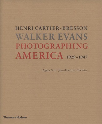9780500543702.jpg