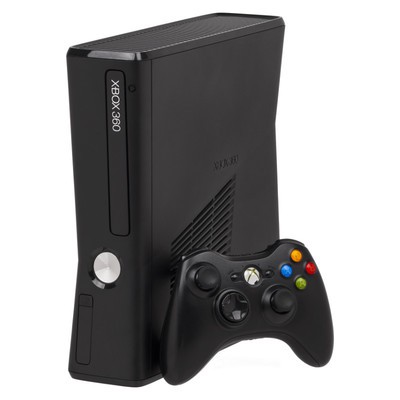 Xbox_360_Slim_Black_3.jpg