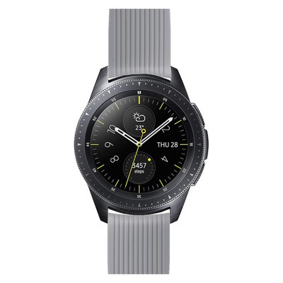 UI090000025840__Lunar_Grey__1.jpg
